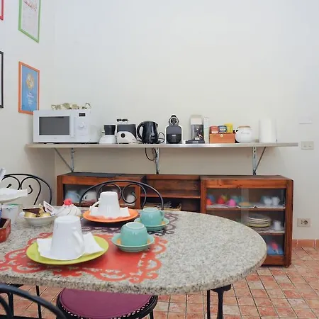 住宿加早餐酒店 Sorcinelli 卡利亚里